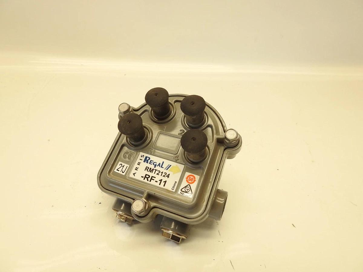 New Regal Tap RMT2124-RF-08 1.2 GHz 8 DB