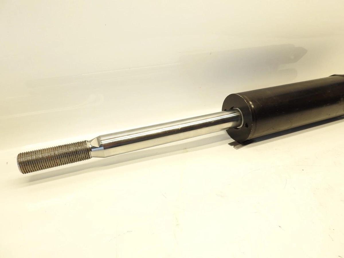 Single Rod Tilt Threaded End Hydraulic Cylinder D597467, End to Pin Length 21.75