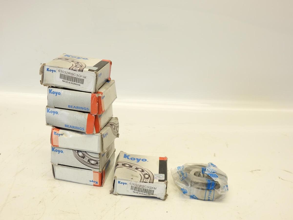 Lot of 7 Koyo 63032RSC3 Steel 0.67 In ID Deep Groove Ball Bearing