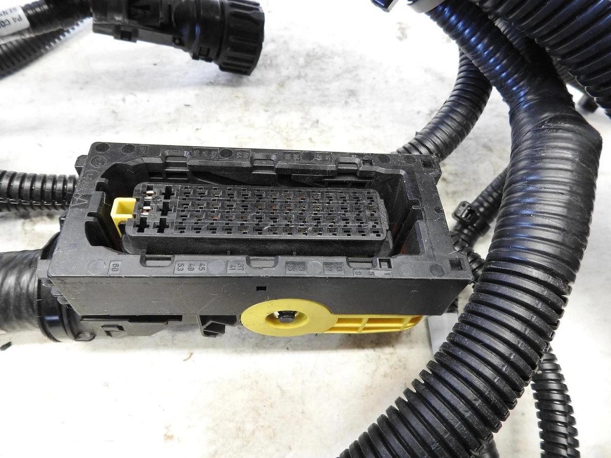 New OEM Skyjack 9-206102 Engine Wire Harness for 519th Telehandler