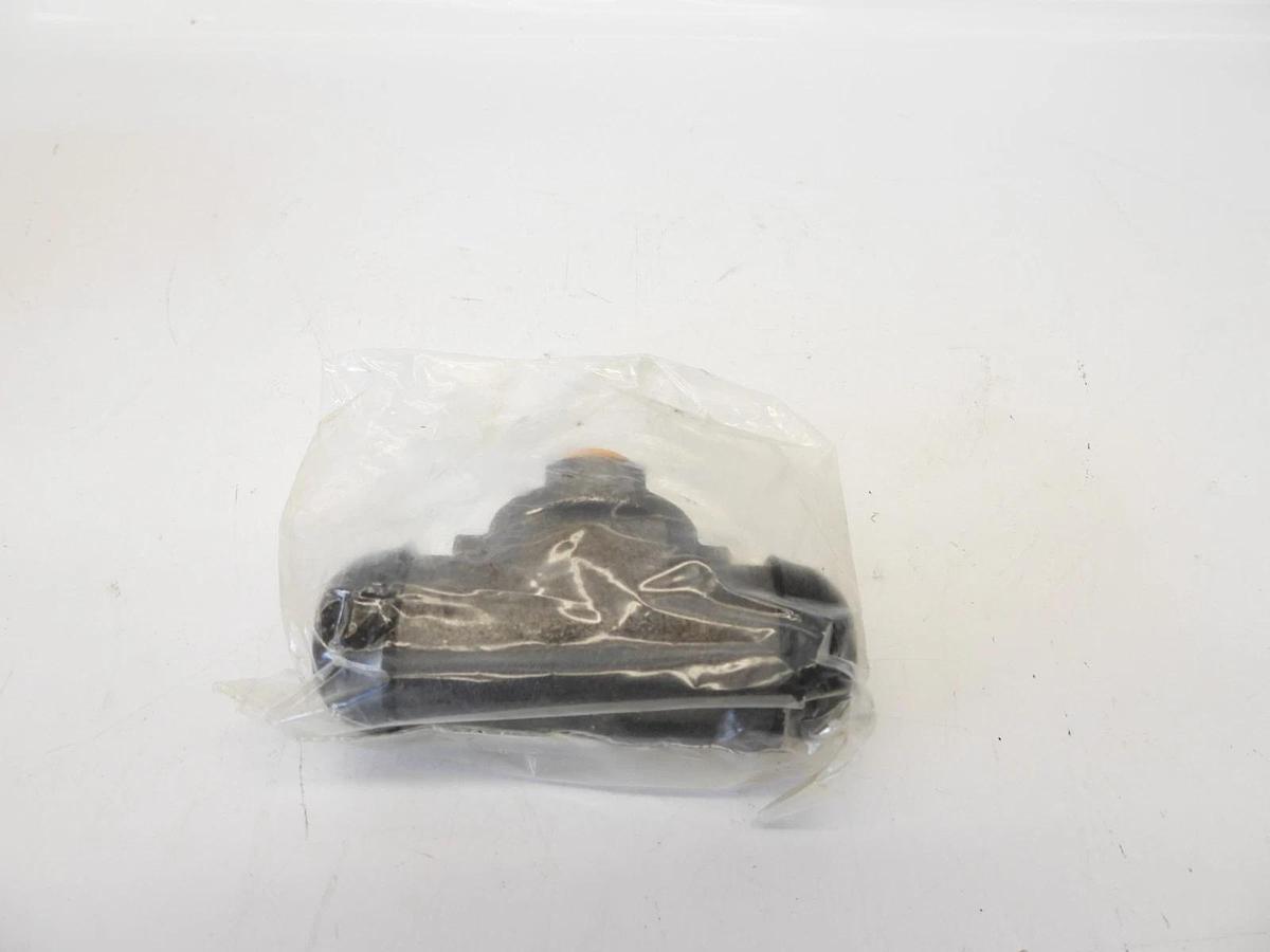 Drum Brake Wheel Cylinder-Element3 Rear Raybestos WC37844