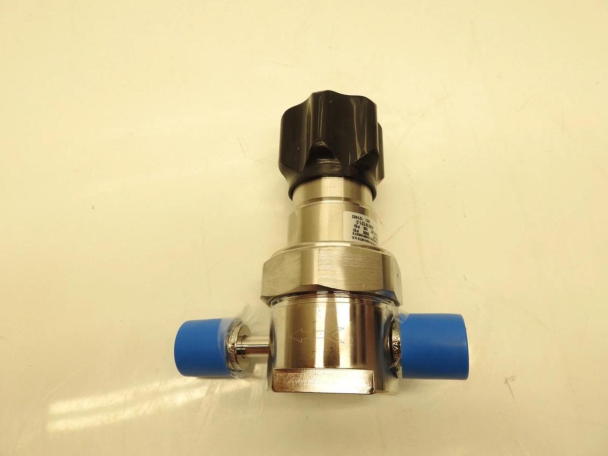 Parker FR1000 Series UHP Single Stage Pressure Reducing Regulator