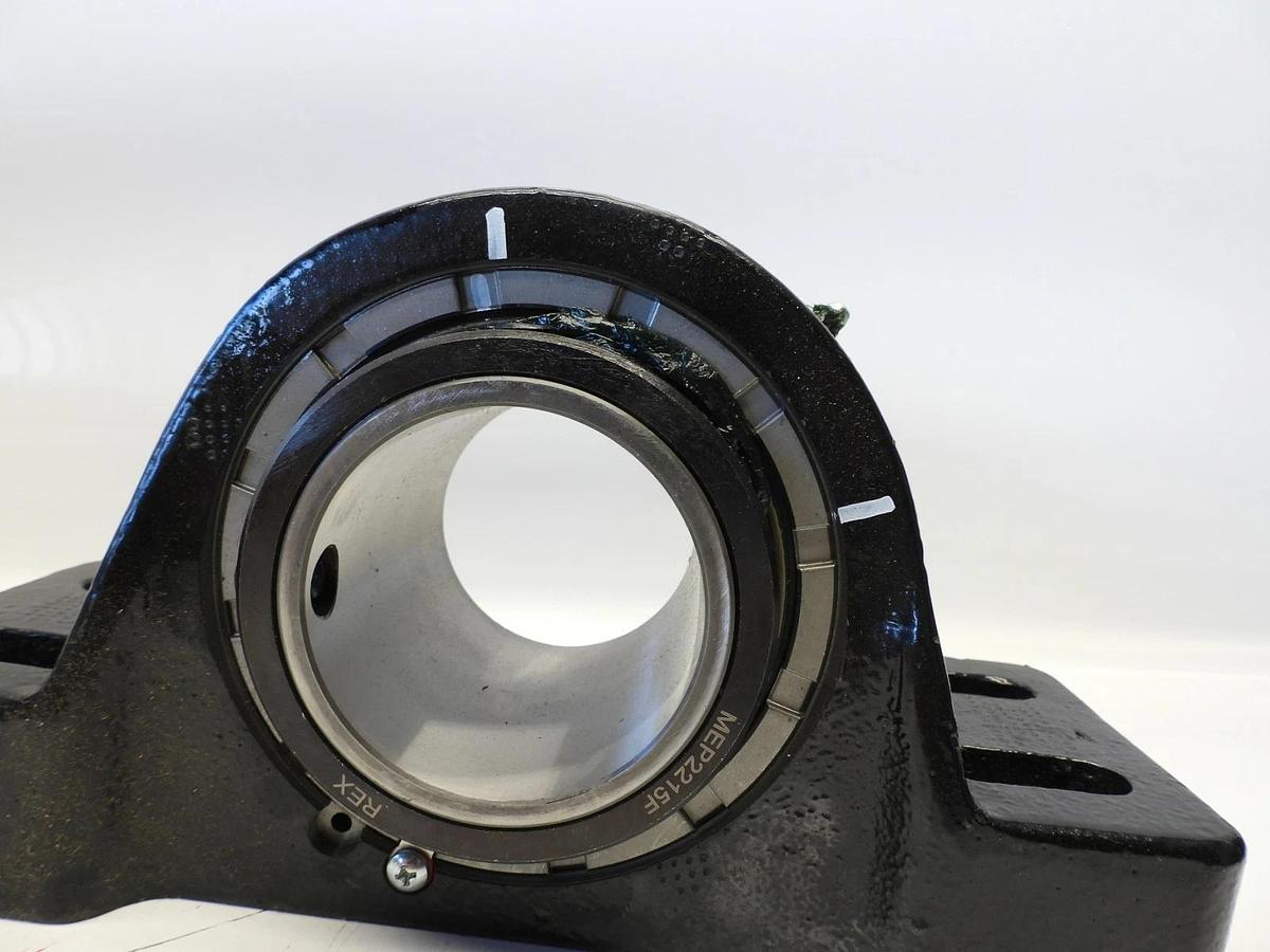 New Rexnord MEP2215F 2-15/16 Pillow Block Bearing 00590632 Link-Belt
