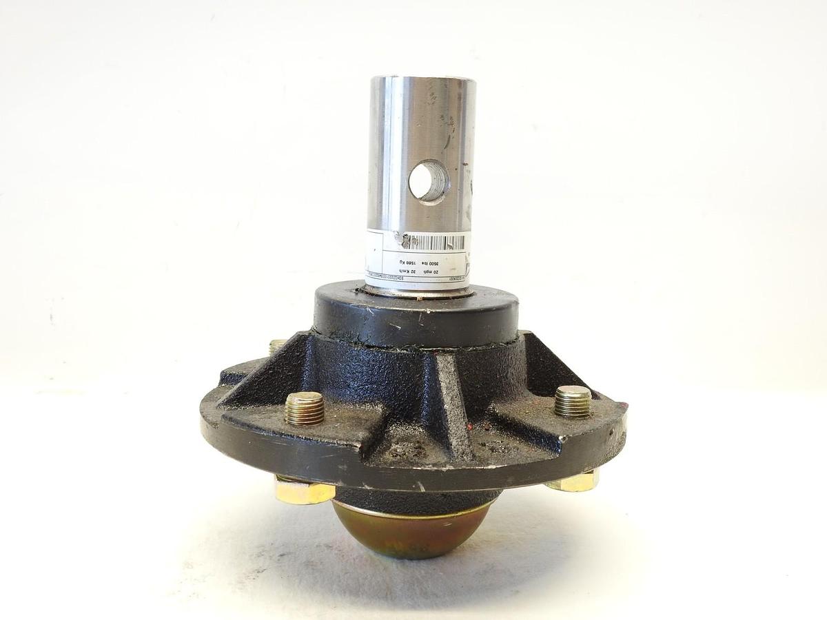New Agco ACP0142990 Hub And Spindle - Acp0142990