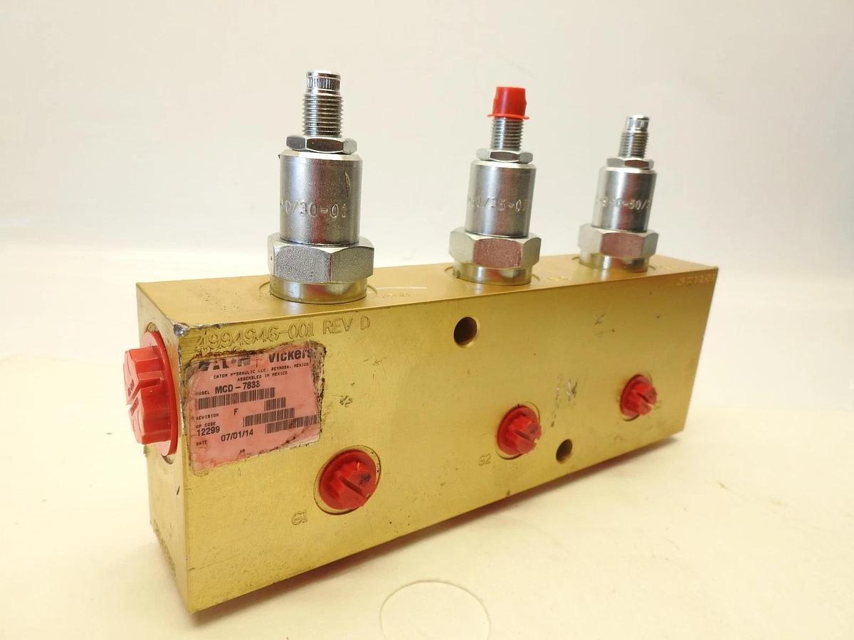 New Oem Eaton Vickers MCD Series  MCD-7833 Valve Assembly