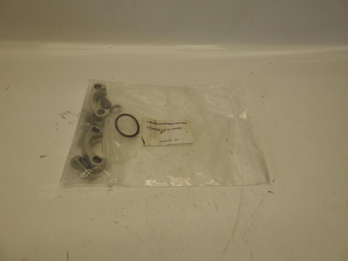 New OEM John Deere 1" Flange Bolt Hydraulic Line Fitting Kit AT392687