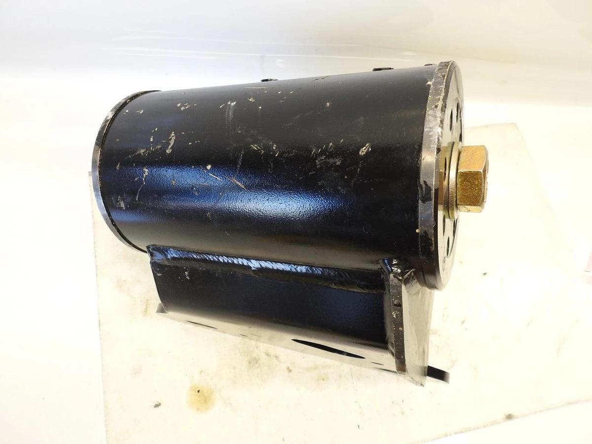 NEW OEM JLG 1001307711 ROTARY ACTUATOR,SIDE SWING