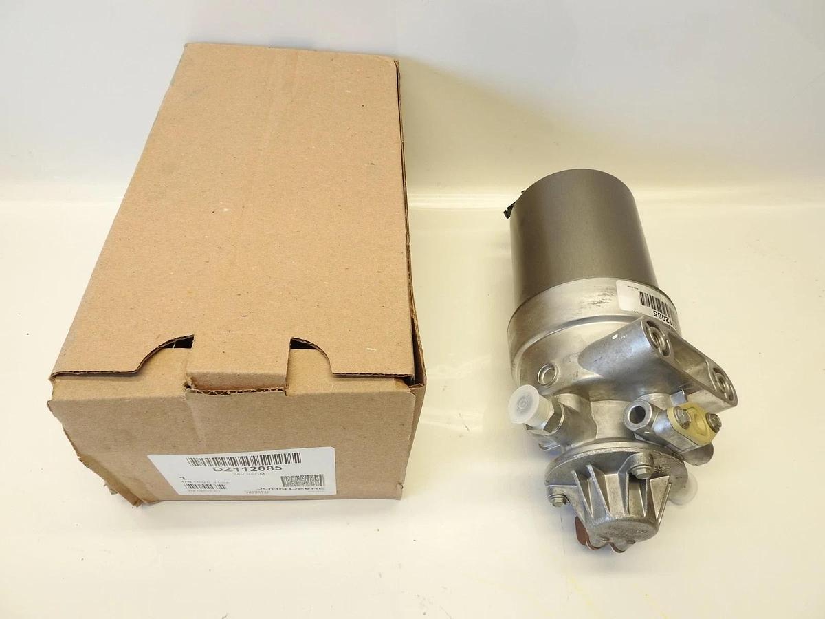 New Oem John Deere Filter Head DZ112085