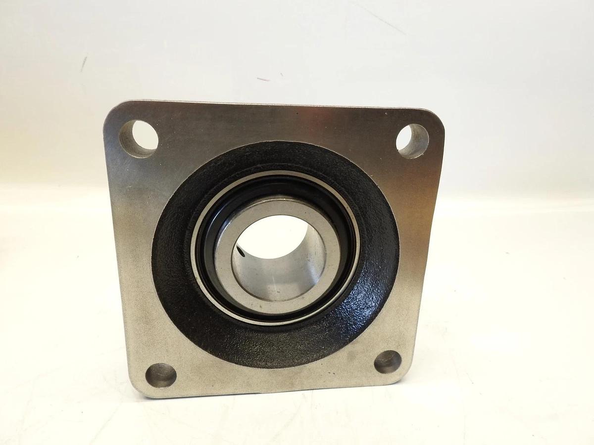 NEW REXNORD F3U232N FLANGE BEARING