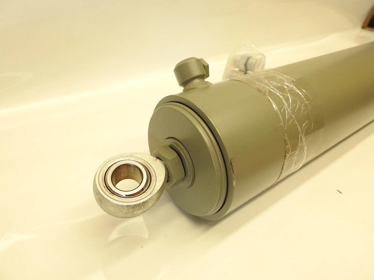 New Systems Inc 0521-0235 Hydraulic Cylinder 35WD19.50-137 681018
