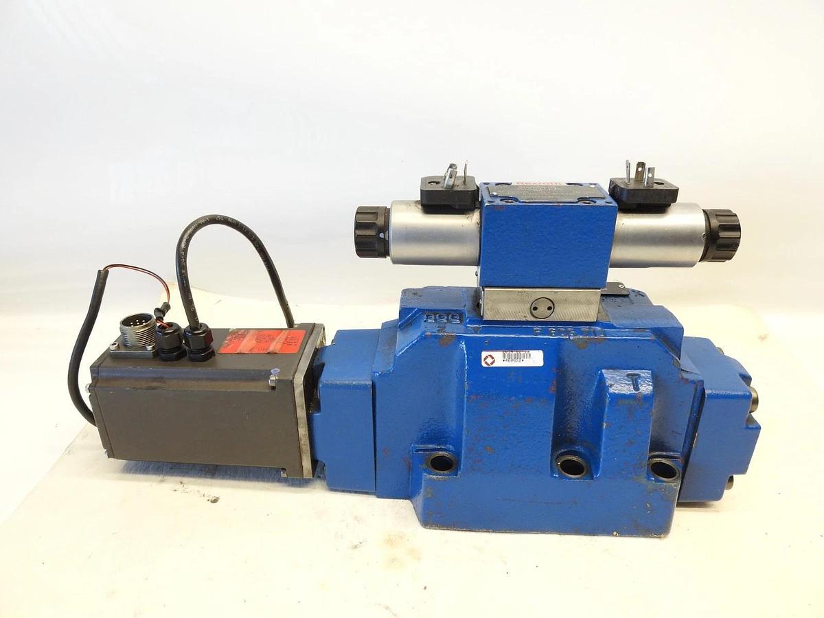Used Used Oem Rexroth R900709322 4WRKE25R5-350L Hydraulic Valve Assembly