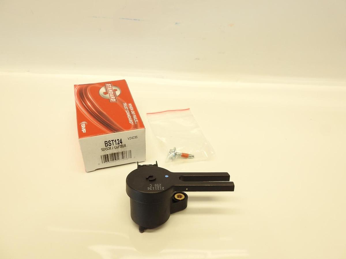 Standard Motor Products BST124 Brake Pedal Position Sensor for Chevy Chevrolet
