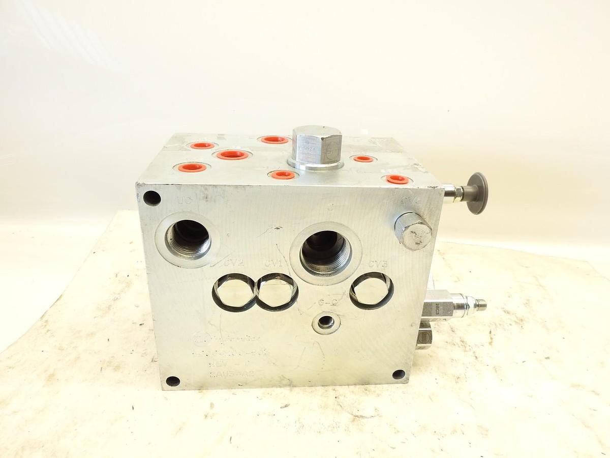 New Genuine Sun Hydraulics B606-200-B03 2AU3-A2 Hydraulic Control Valve