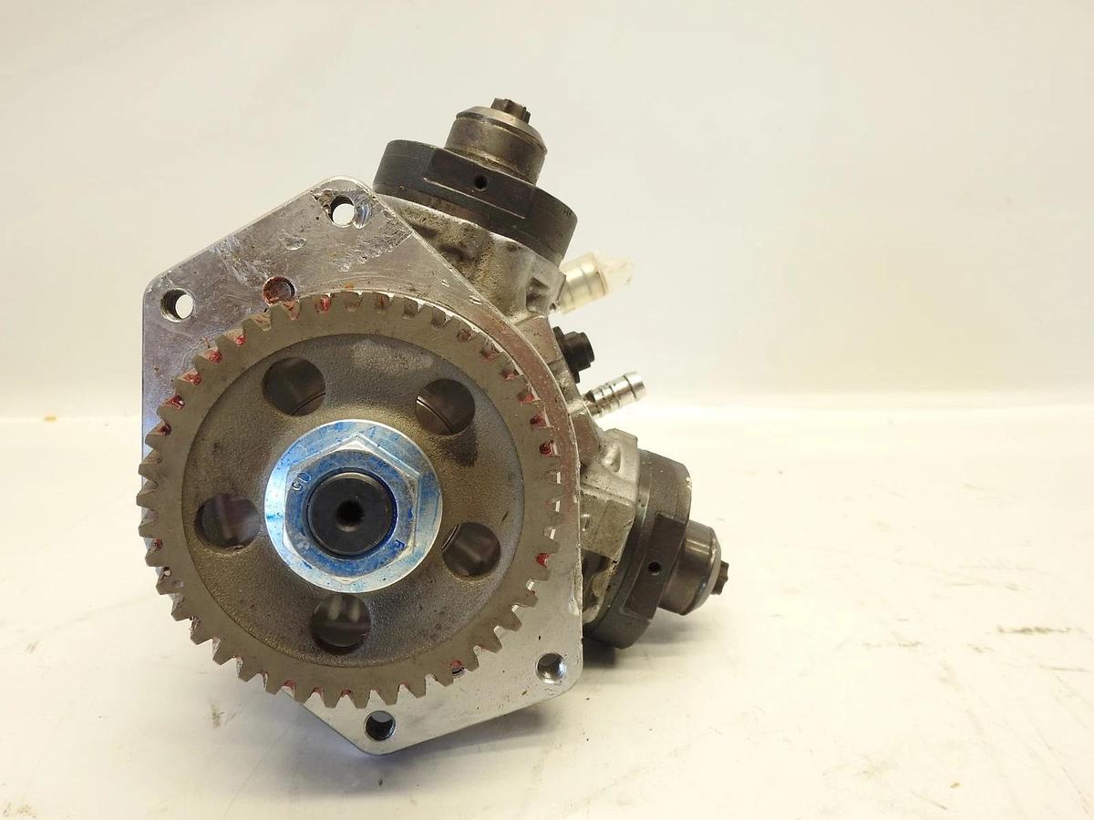 2011-2016 Chevy GMC Duramax LML OEM Bosch High Pressure Fuel Pump # 0986437421