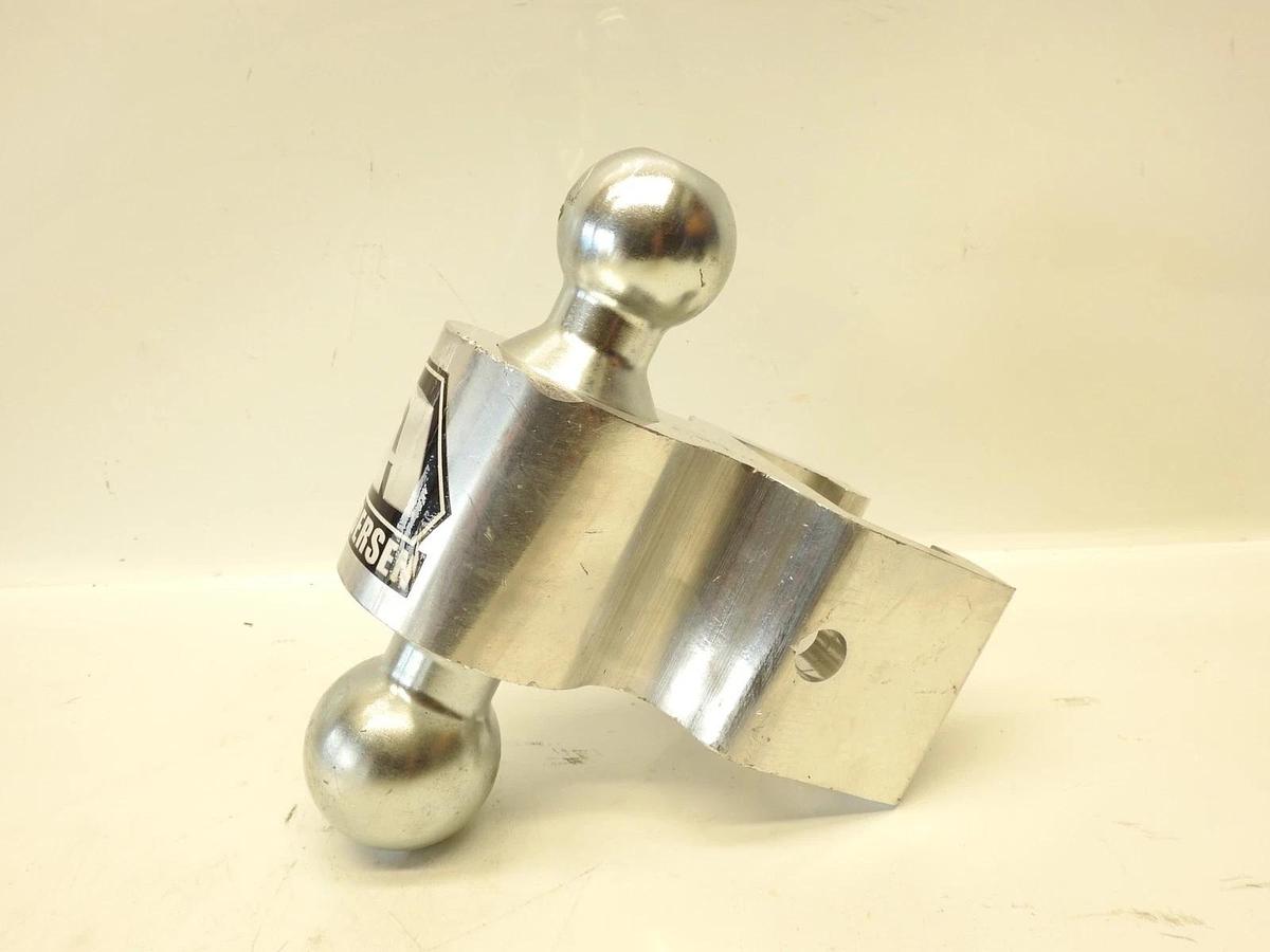 New Andersen Rapid Hitch w/ 2″ & 2-5/16″ Balls NO SHANK