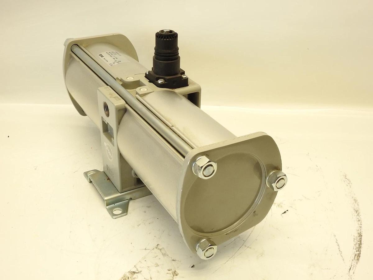 Smc VBA40A-04 Booster Regulator 0.1-1mpa 1/2in Npt