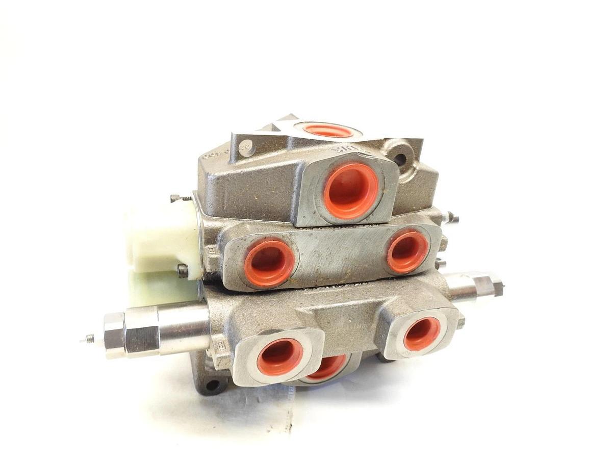 New Oem Apsco 20-UNI-2S-14 Hydraulic Valve Assembly With Two APG20-H-10 Handles