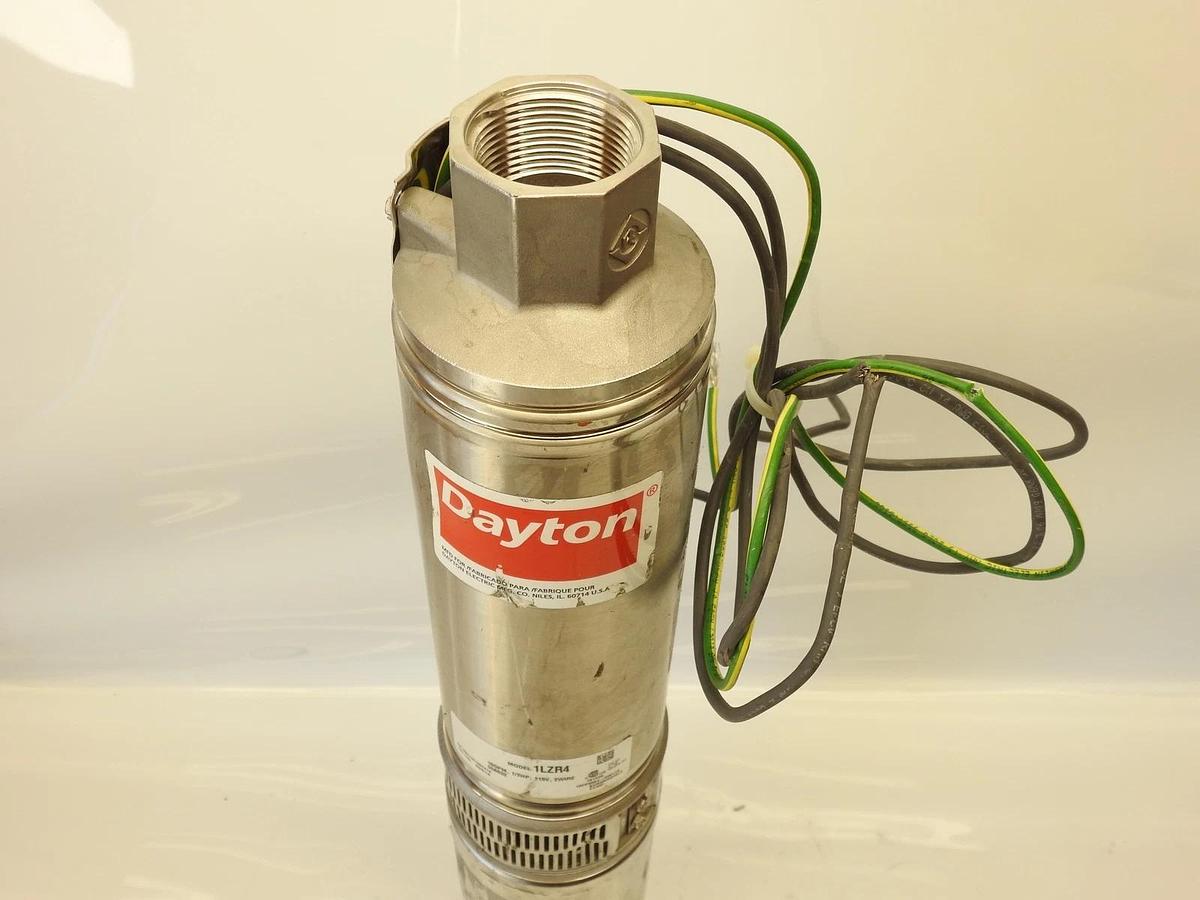 DAYTON 1LZR4 1/2 HP 2 Submersible Deep Well Pump 10GPM, 115V