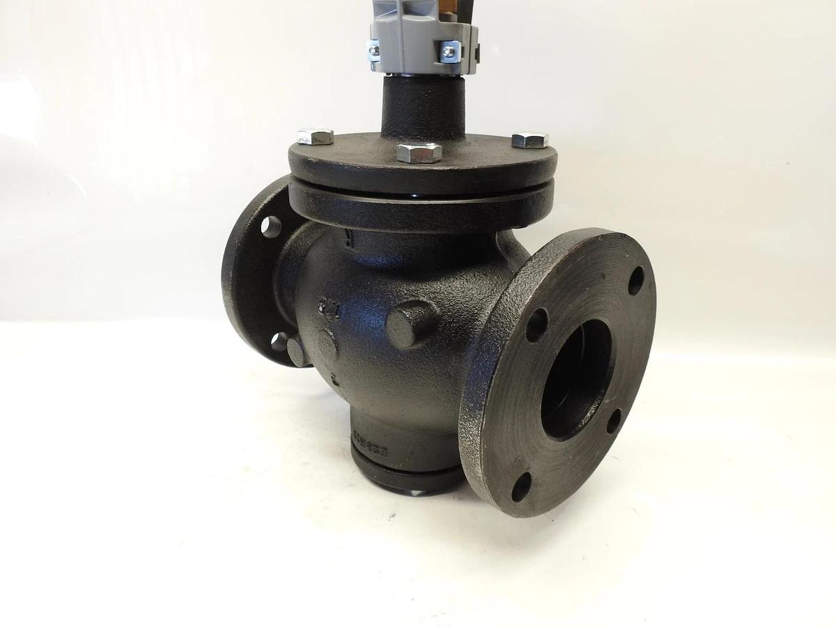 Genuine Siemens 274-06611 Valve Assembly  SKD62U 599-06612
