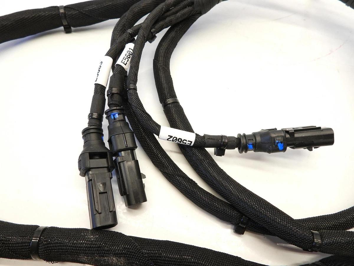 New JOHN DEERE DZ105895 POWER TECH ENGINE DEF MODULE HARNESS