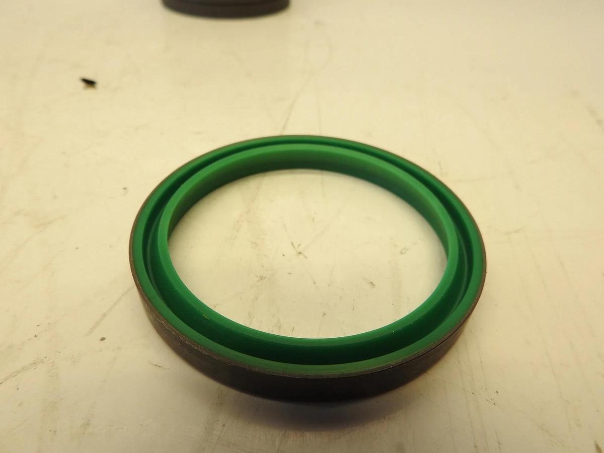 Lot Of 10 Oem Parker 4700C5040-Case Wiper Seal For 2.375" Rod