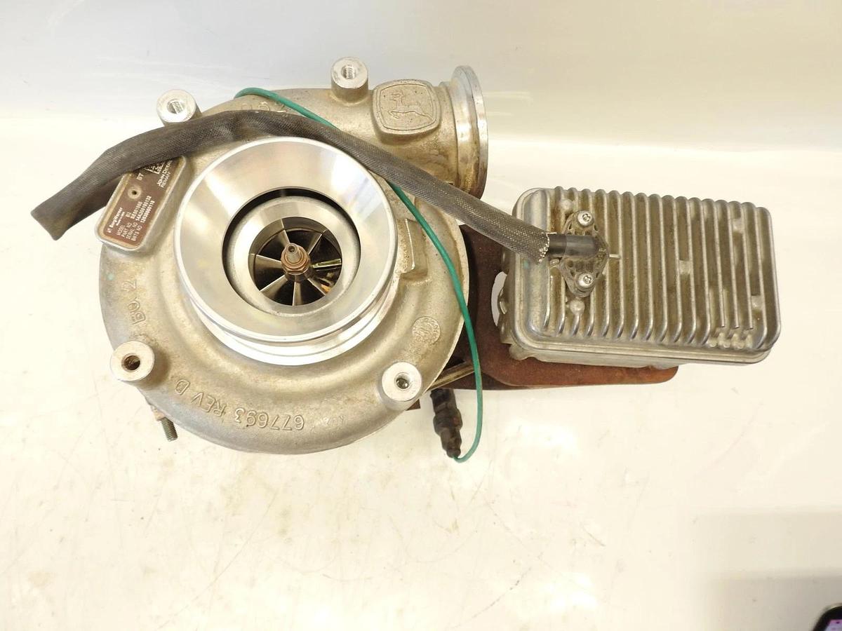 Genuine Oem John Deere SE501966 Turbocharger With Actuator 6170R