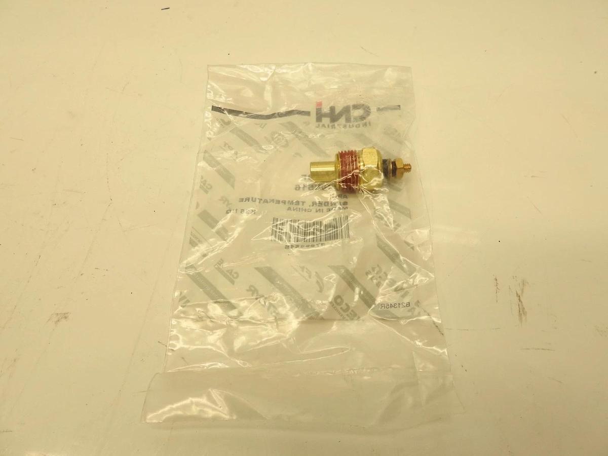 New OEM New Holland Temperature Sender Part # 47598516