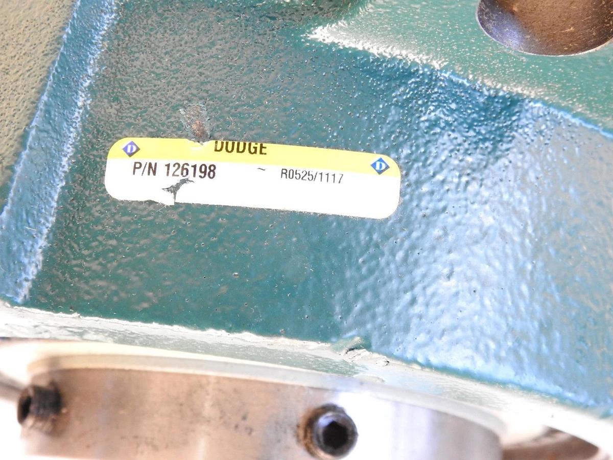 New Genuine DODGE F4B-SCM-307 4-Bolt Flange Mount Bearing 3-7/16" 126198