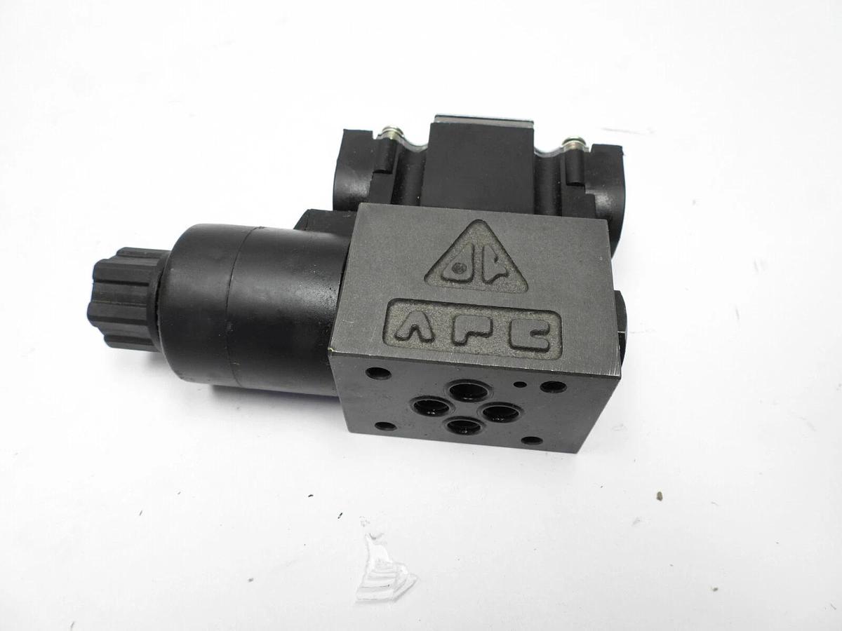 NEW HE&M SAW P-007901-022-00 SOLENOID VALVE