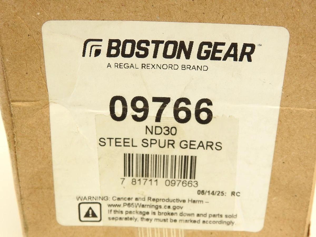 Genuine Boston Gear 09766 Spur Gear: 30 Teeth, 5/8" Bore Dia