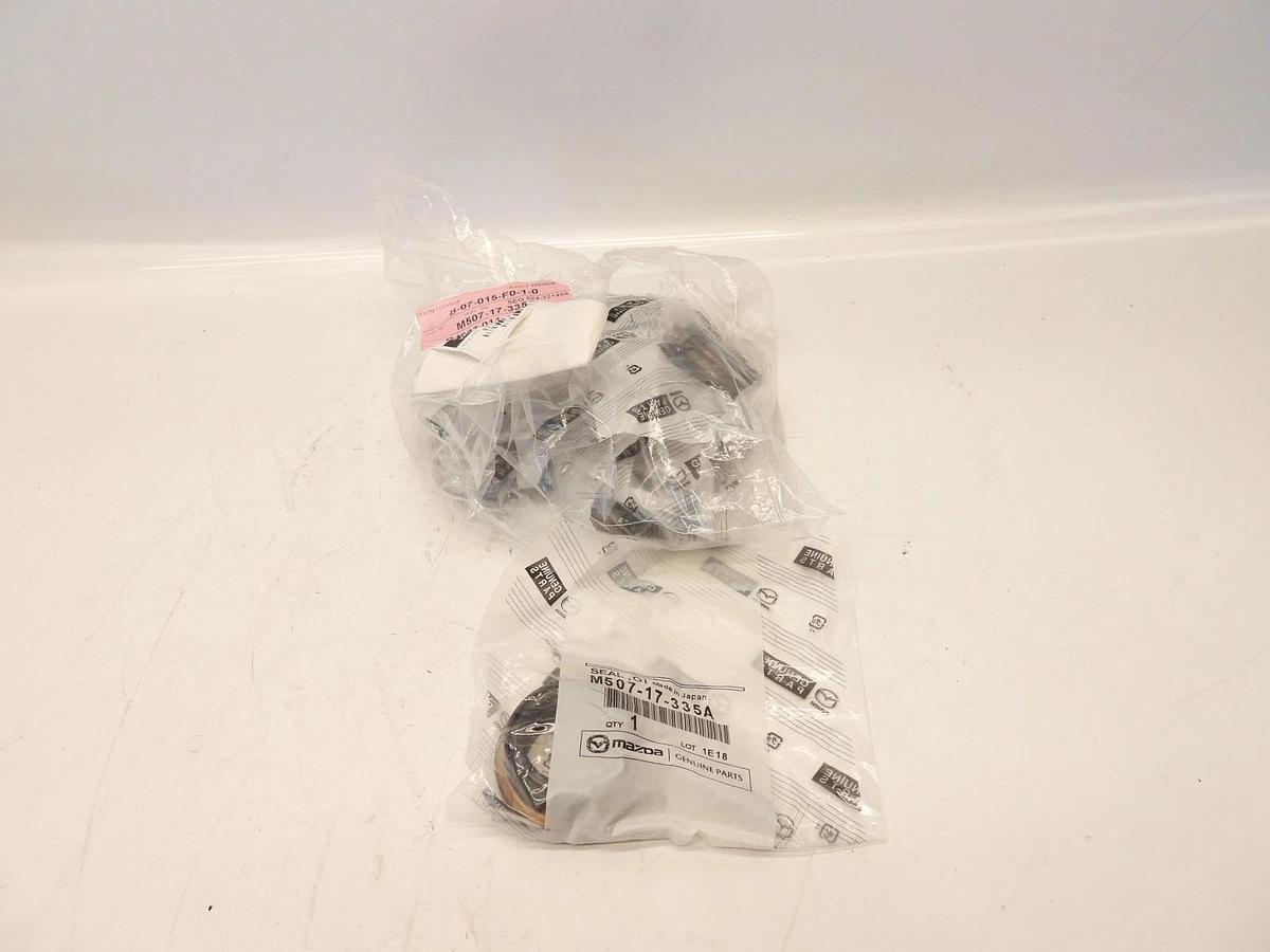Lot Of 6 Oem Gearbox rear oil seal Mazda MX5 MX-5 mk1 mk2 1.6 1.8 5-speed & 6-sp