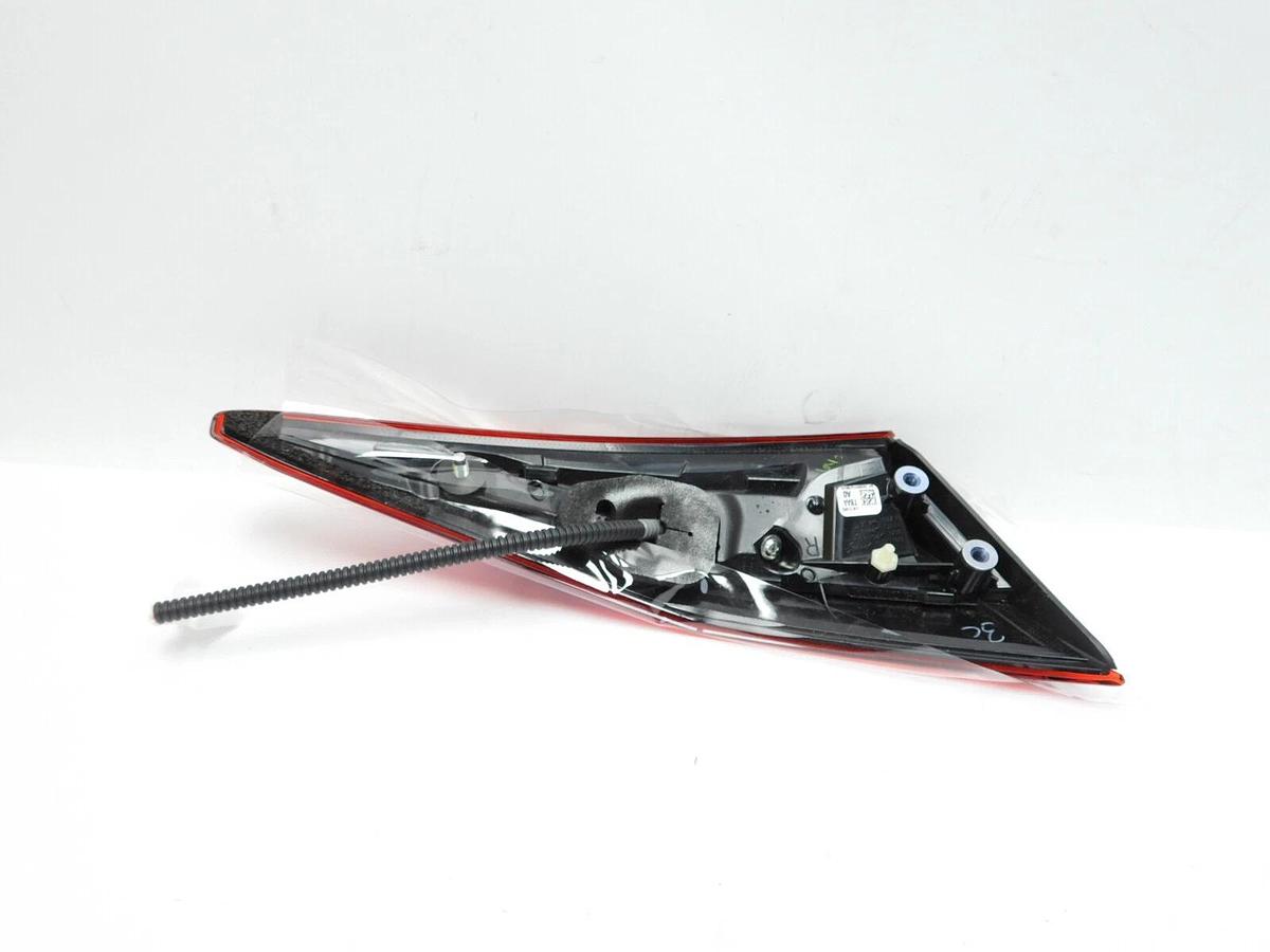 Inner Trunk Lid Tail Light Rear Lamp for 16-19 Honda Civic Sedan Left Driver