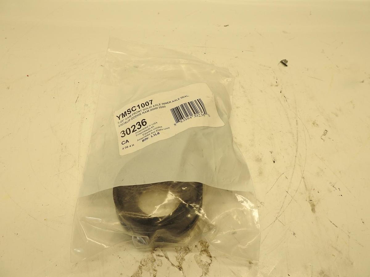 Yukon Gear 9.25in aam Front Solid Axle Inner Axle Seal / for 2003+ Dodge for Ram