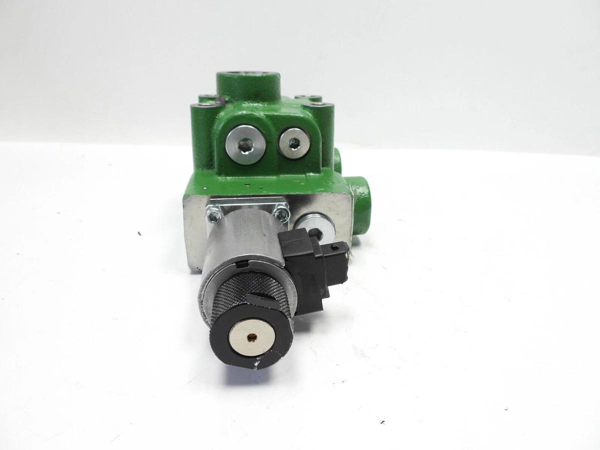 Bucher Hydraulics Oem John Deere SJ22187 Selective Control Valve 003079 64140027