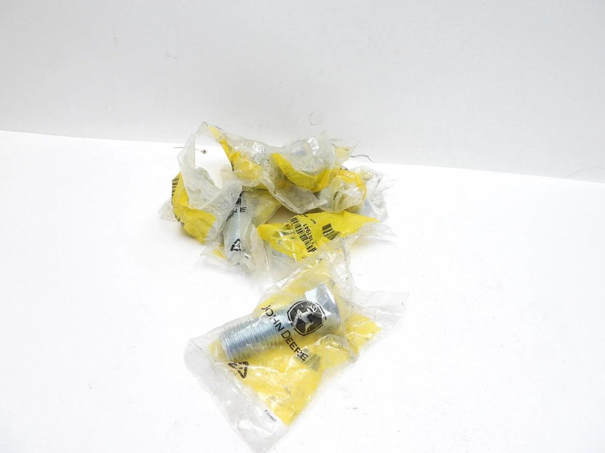 New John Deere T101941 CARRIAGE BOLT NEW IN WRAP 1 INCH LOT OF 8