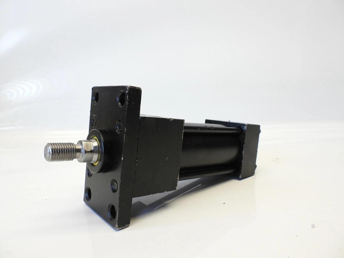 New Ortman Fluid Power 7LB HYD 1.50 X 2.00 C2E 2030 PSI Max 418678-2
