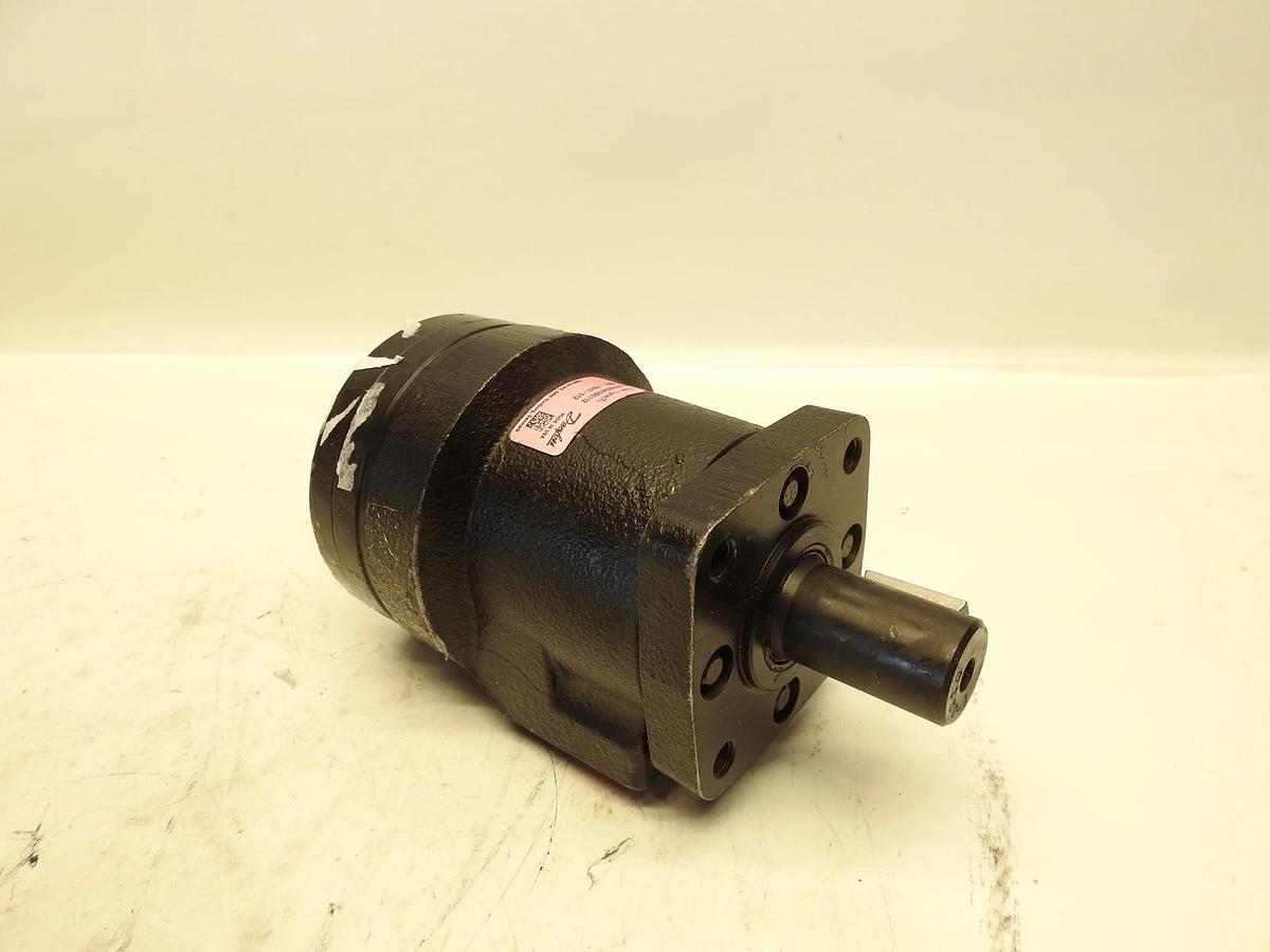 New oem Danfoss EATON Char-Lynn 103-1003-012 Hydraulic Motor