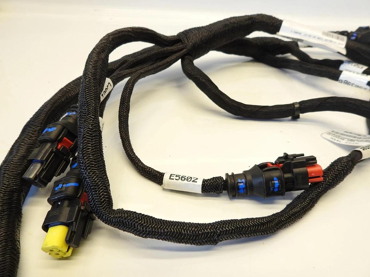 John Deere Original Equipment Wiring Harness #DZ105896