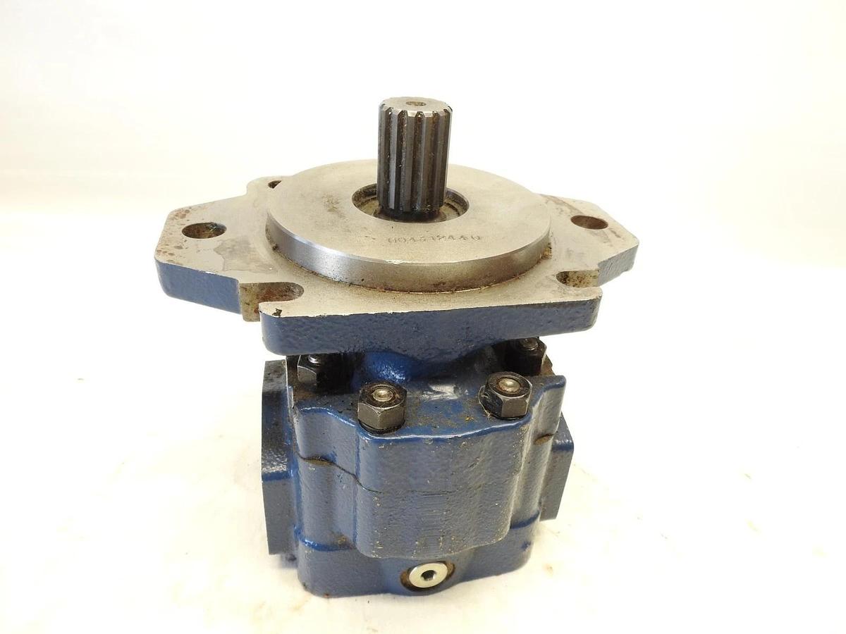 New Ronzio Hydraulic Motor 033W0MC30K6PJT17VH Splined Shaft 6 Bolt Hole