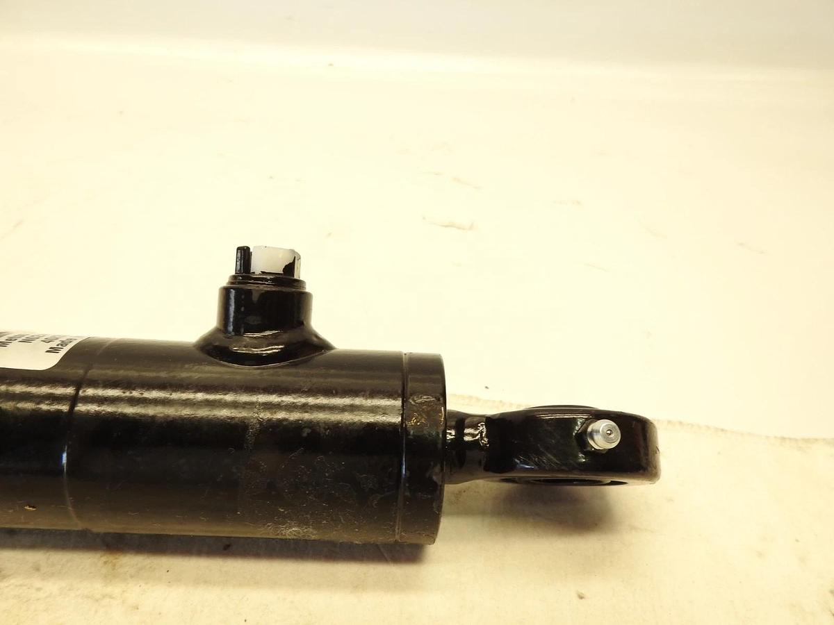 New Genuine Metso N02460574 W233978 Hydraulic Cylinder