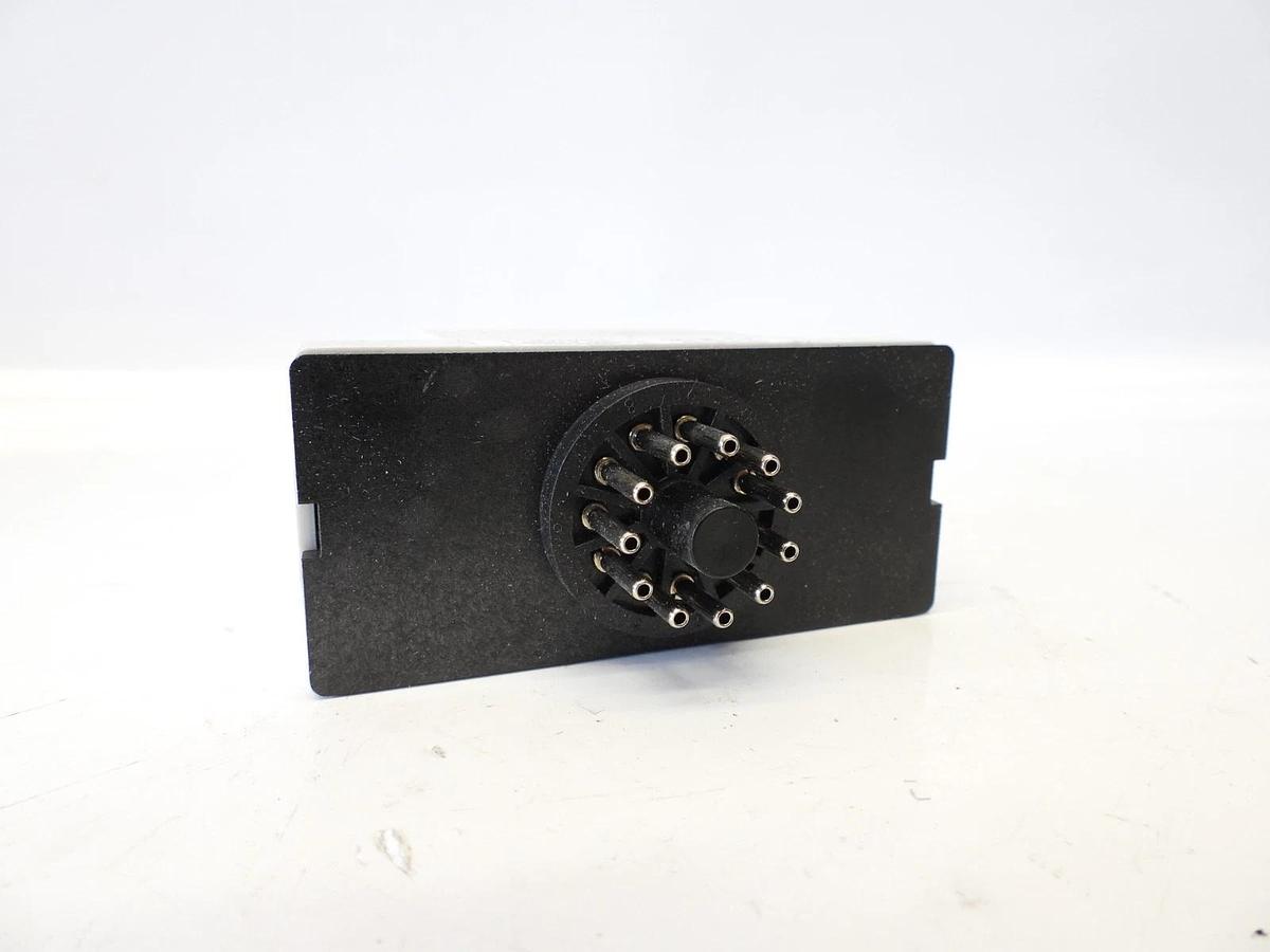 New Oem CHNT CNT1230/380 Level Control