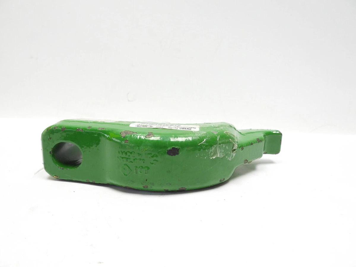 New Oem John Deere HXE83078 Retainer