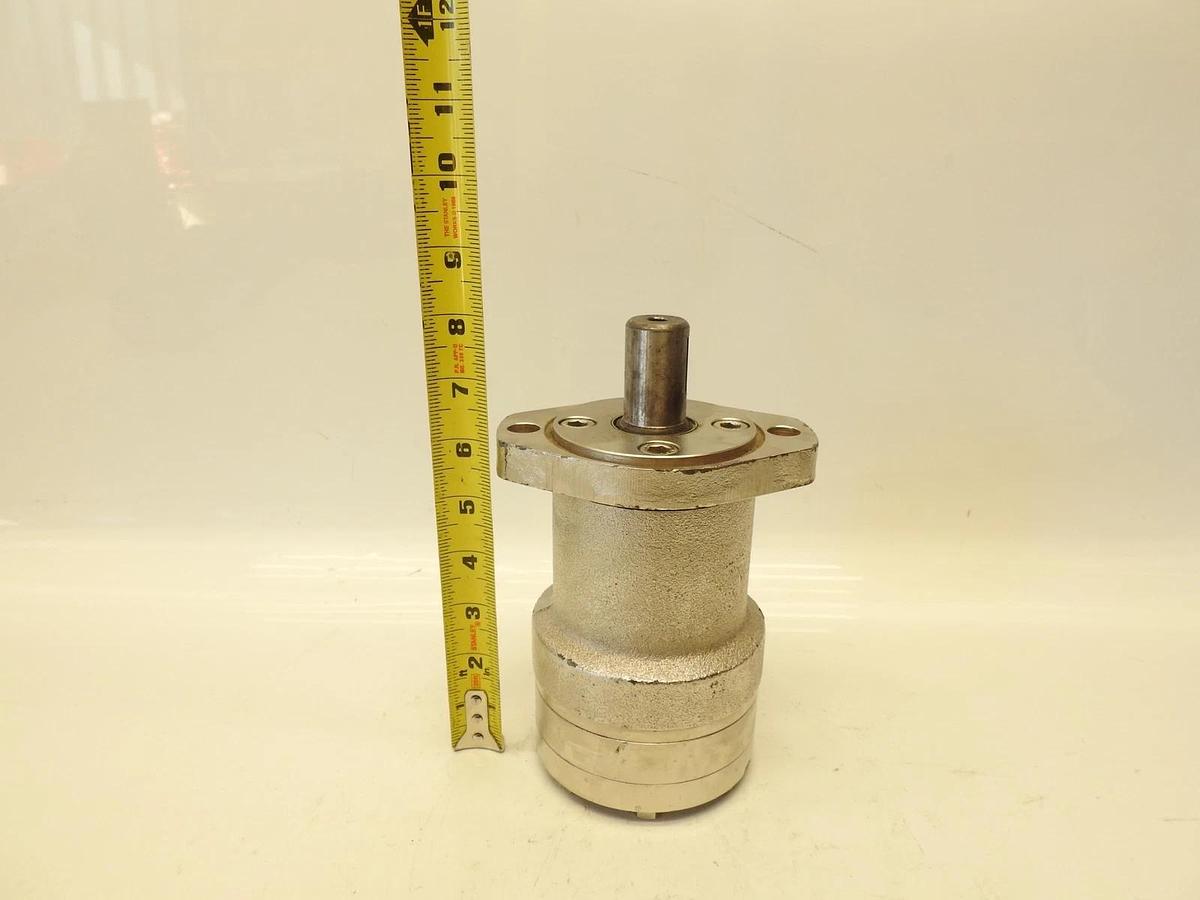 New Generic Hydraulic Motor Keyed Shaft 2 Bolt Mount
