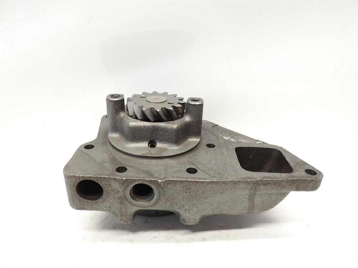 John Deere OEM Genuine Water Pump R83561 Fits Tractor 8560 8760 8960 9500 9600