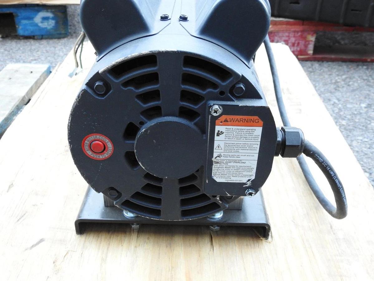 New Genuine Leeson 113266.00 M6K17DB30G Vaccum Pump Motor 60HZ 1740 RPM 115/208-