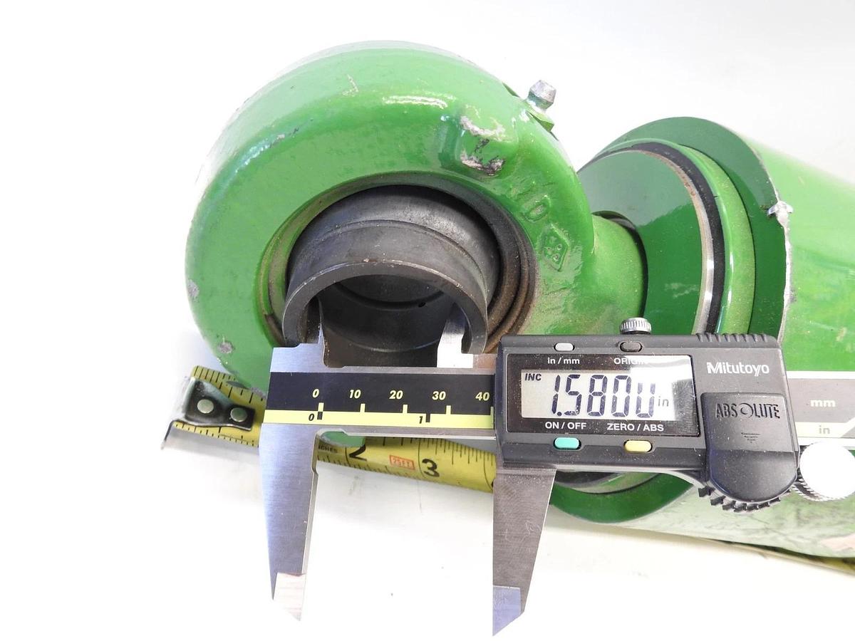 New Oem John Deere Hydraulic Cylinder 1.5850" Bore 20" Eye to EYE  See Details
