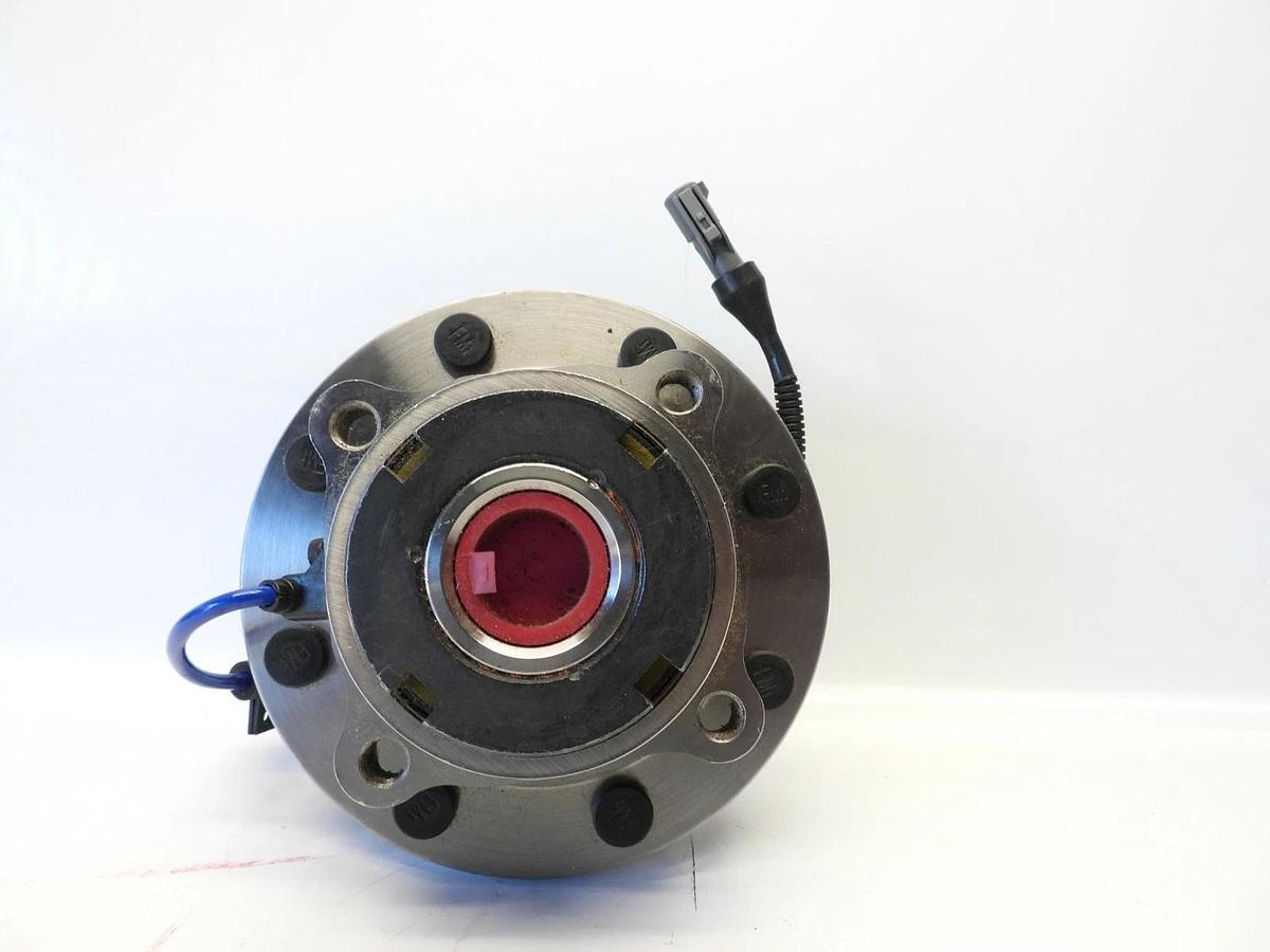 New 4WD MOOG Front Wheel Hub & Bearing For Ford 2003-2004 F-250/F-350 Super Duty