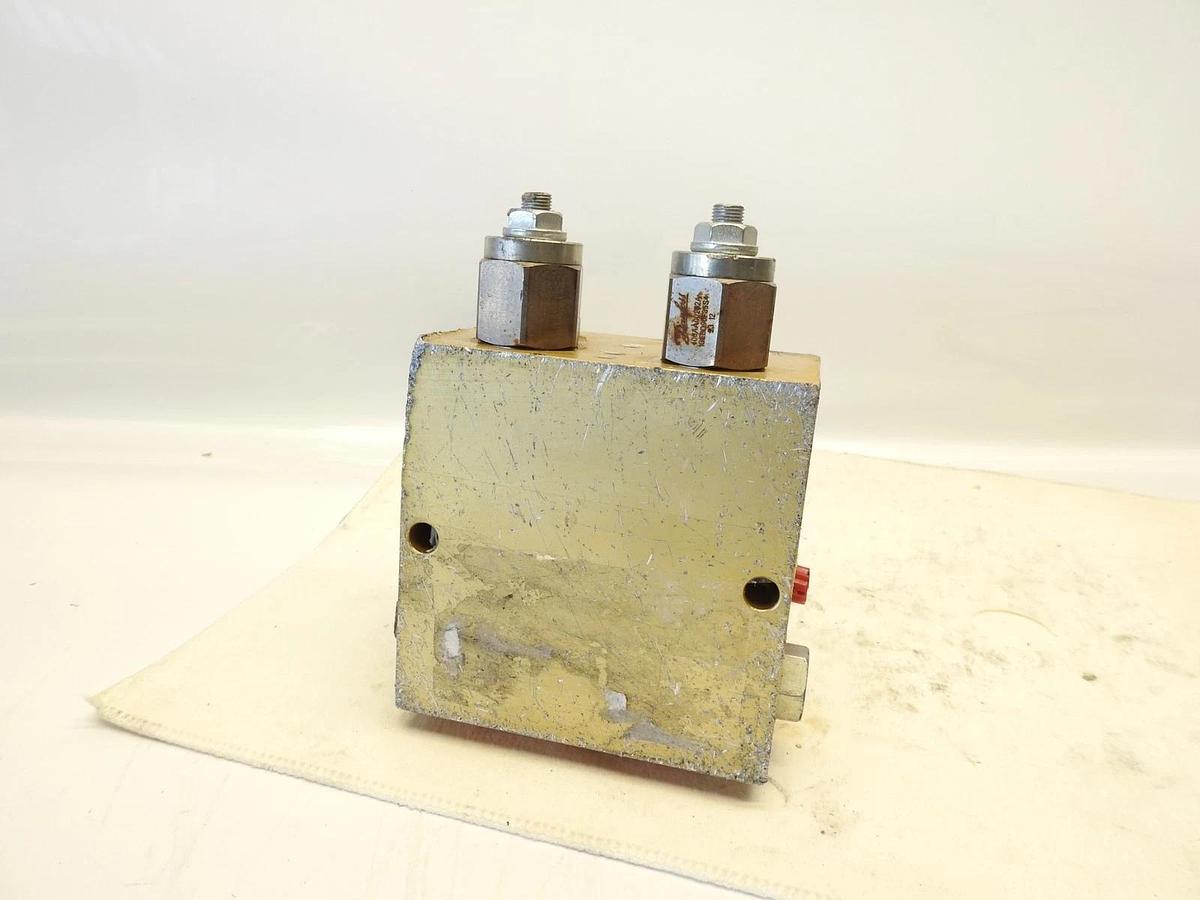 Oem Danfoss Wastebuilt McNeilus Valve, Motor Control, ZR