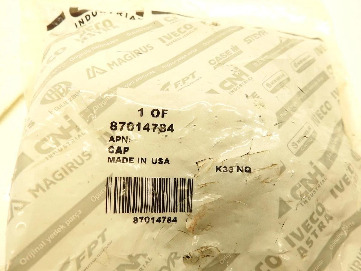 New OEM New Holland Cap Part # 87014784 Haytool 615 616 617 H6730 H6740 H6750