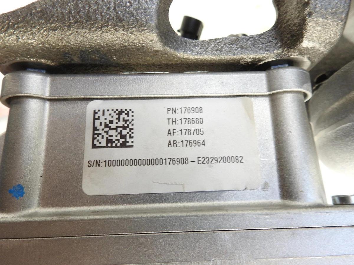 New Genuine Oem John Deere DZ108118 Turbocharger With Actuator Rollerless